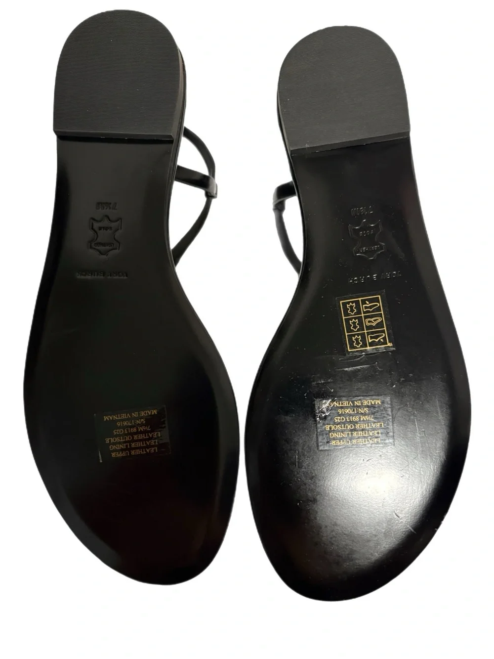 Tory Burch Ring T-Strap Sandal Black/Gold Size 7.5 Like New